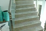 Microcemen escalera